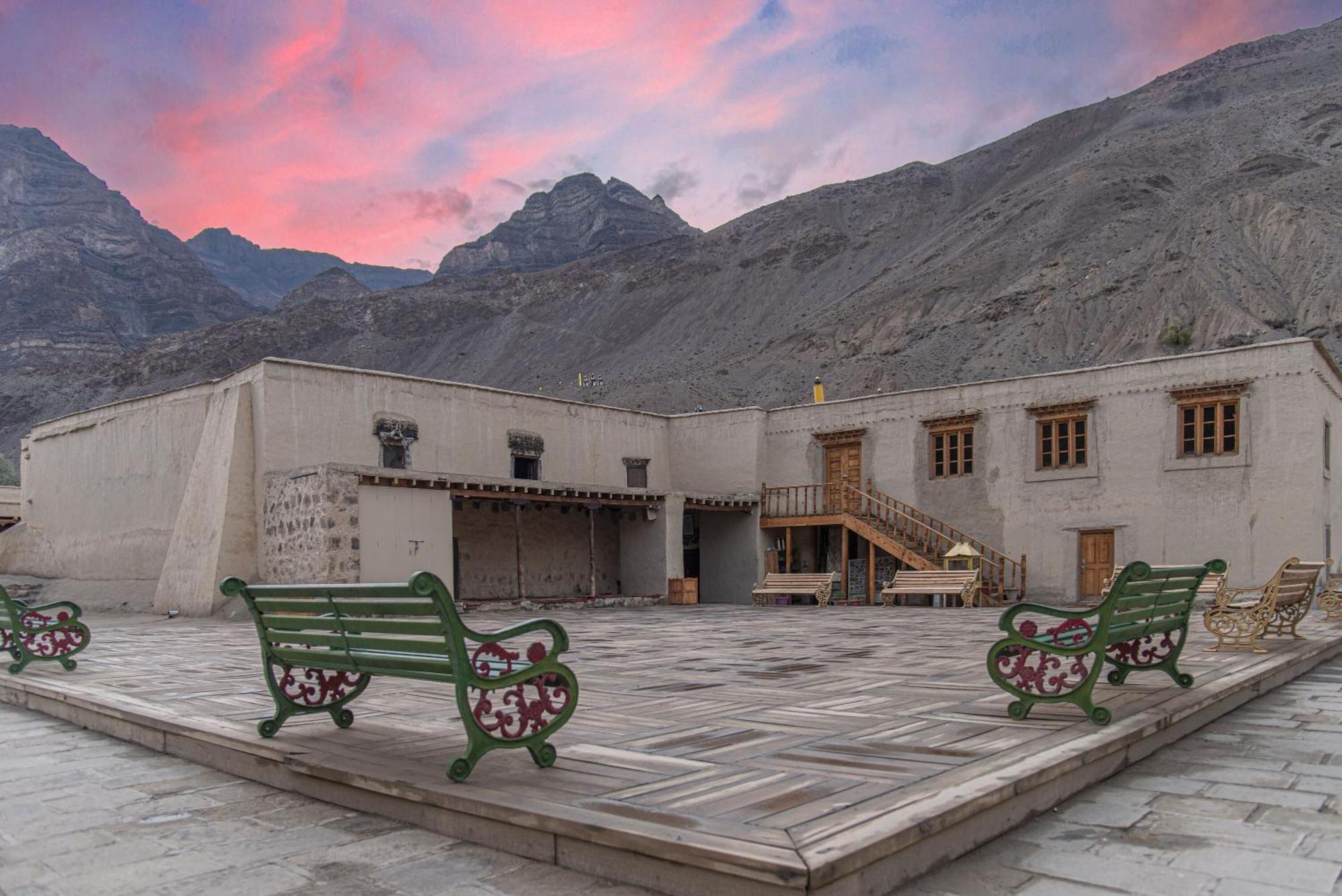 Echor Mud Huts Tabo, Spiti Valley Каза Экстерьер фото